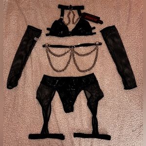 6 pice set from ROMWE